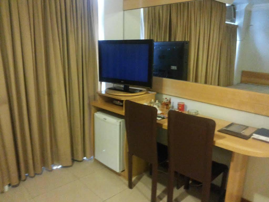 Like U Hotel Brasilia Exterior photo